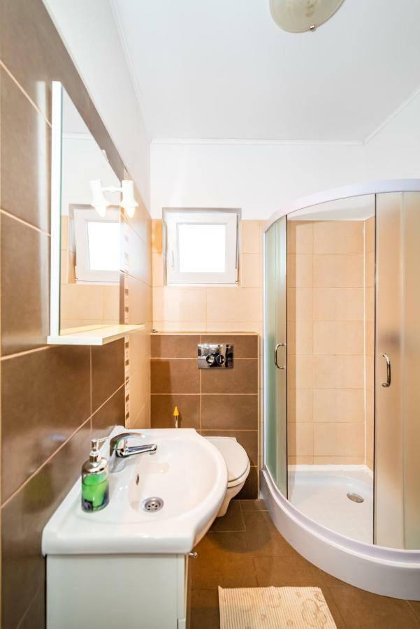 Apartment Adrian Biograd na Moru Kültér fotó