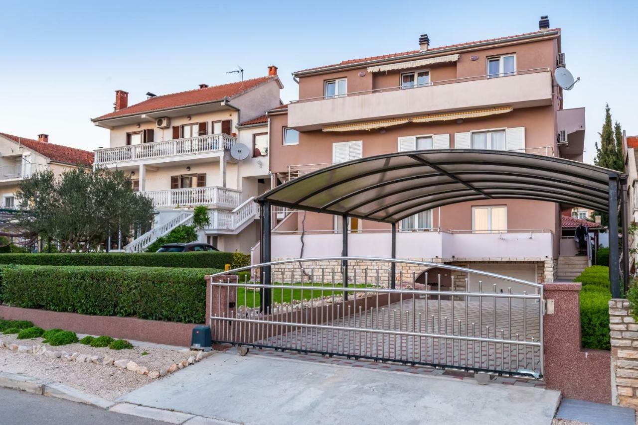 Apartment Adrian Biograd na Moru Kültér fotó