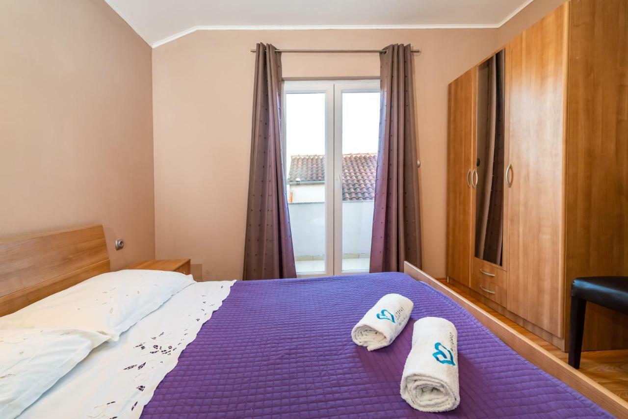 Apartment Adrian Biograd na Moru Kültér fotó